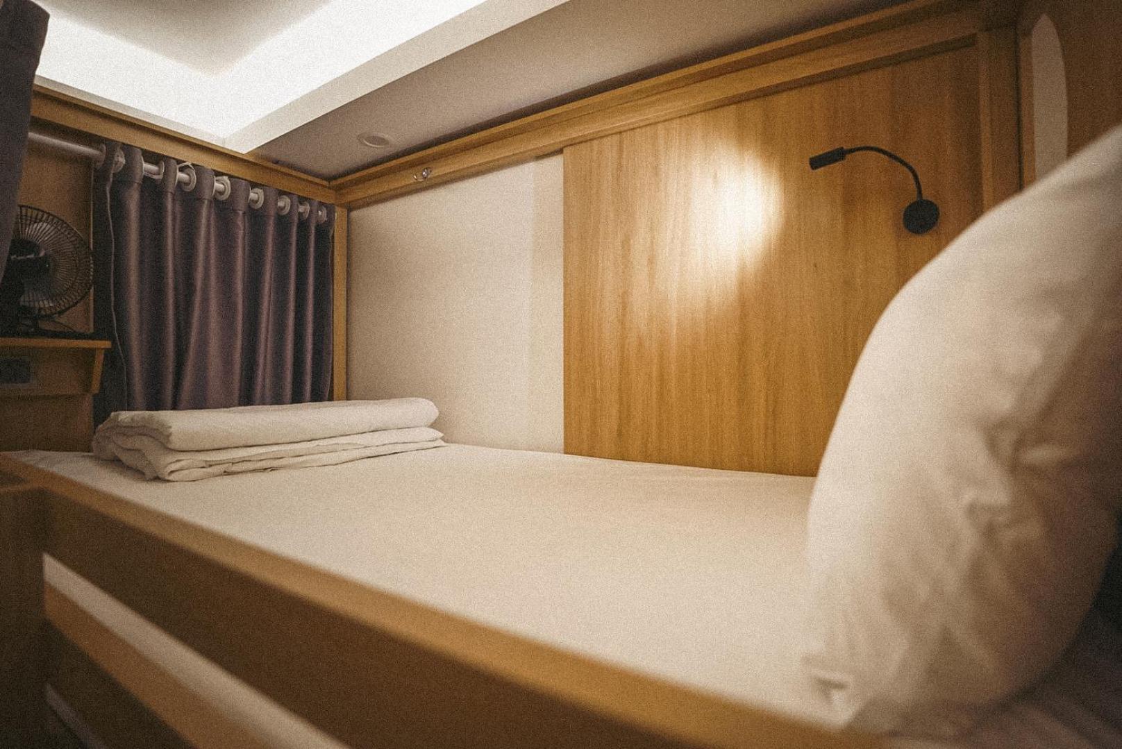 The One Hostel Ханой Экстерьер фото